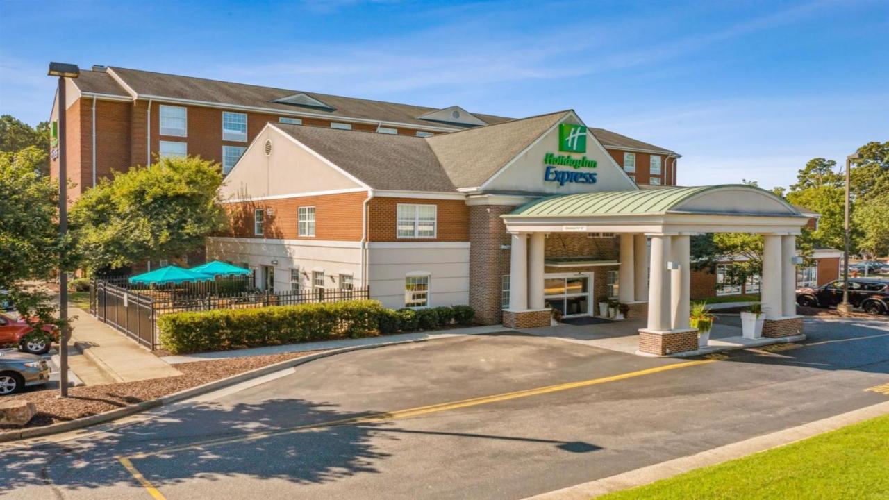 Holiday Inn Express Williamsburg North By Ihg Norge Kültér fotó